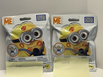 Despicable Me MEGA BLOKS Lot of 2 Valentines rare Minions Kiss Face Sealed Pair