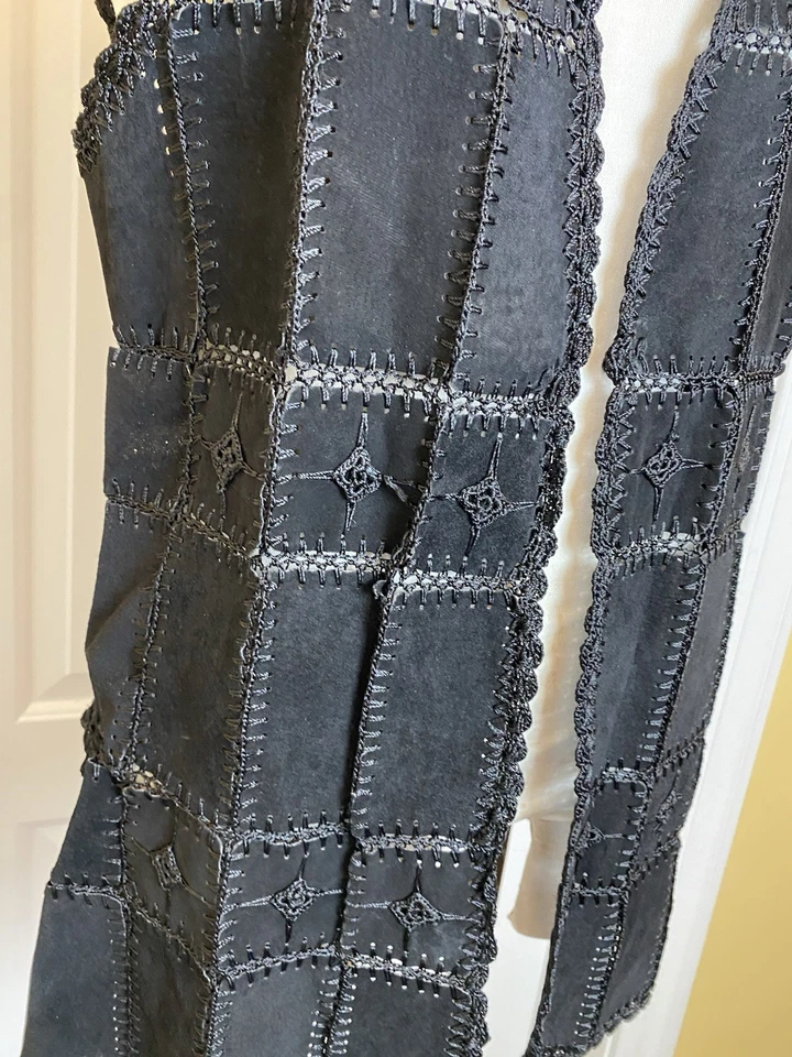 1970 Black suede crocheted patchwork vintage gilet large western boho Handmade - Image 3 of 4