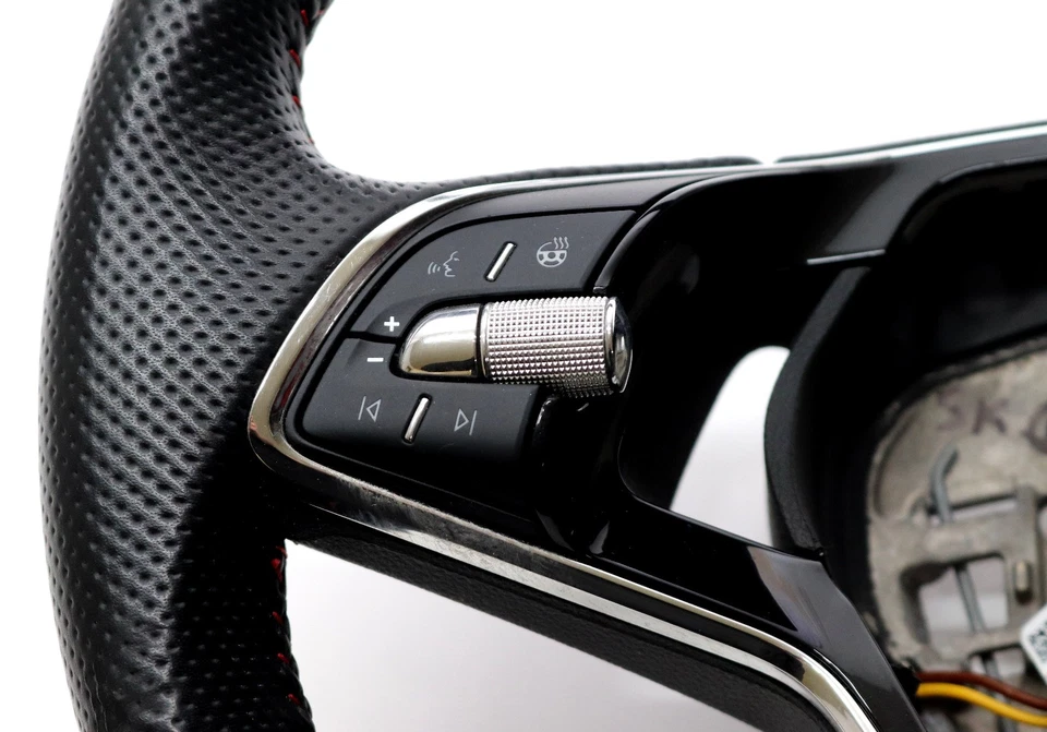 Skoda Octavia IV NX NN RS Sport Lenkrad 5E3419093AM Multifunktionslenkrad Leder - Bild 2 von 4