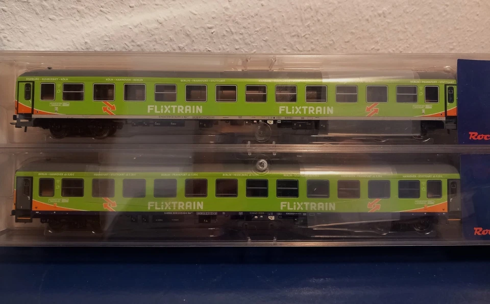 Roco H0 74193 Set, 2 Flixtrain Abteilwagen 2. Klasse, versch. Wagen, absolut neu