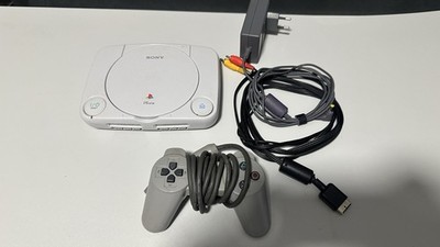 Sony PS One PS1 PlayStation 1 Konsole, Grau, mit Controller und Kabel