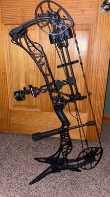 Mathews lift 29.5 (Read description)