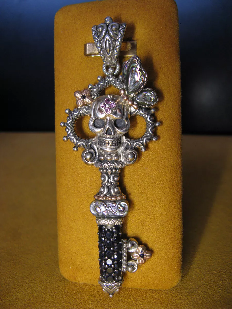 BARBARA BIXBY SKULL BUTTERFLY ENHANCER PENDANT FLOWER SAPPHIRE