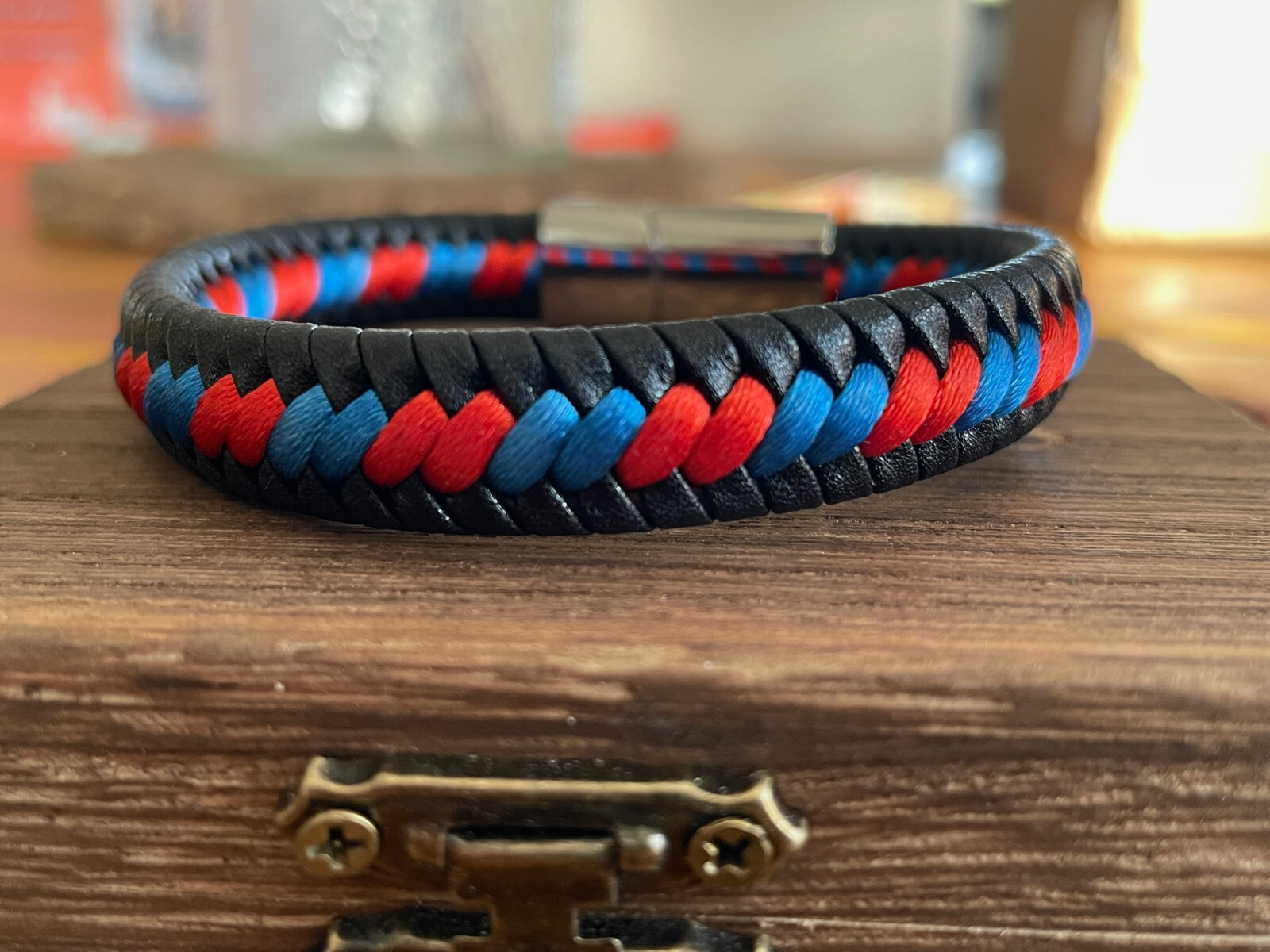 Bracelet Viking cuir bleu tressé Ragnar pour homme style décontracté