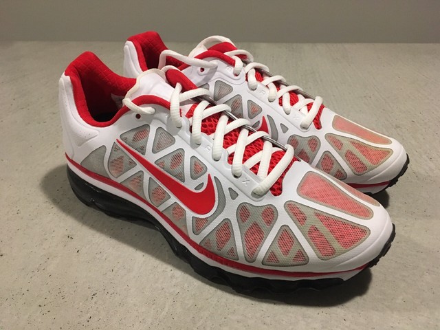 NEW MENS NIKE AIR MAX ID 2011 RUNNING SHOES SIZE 9 RED WHITE GRAY 455537 991 NEW MENS NIKE AIR MAX ID 2011 RUNNING SHOES SIZE 9 RED WHITE GRAY 455537 991
