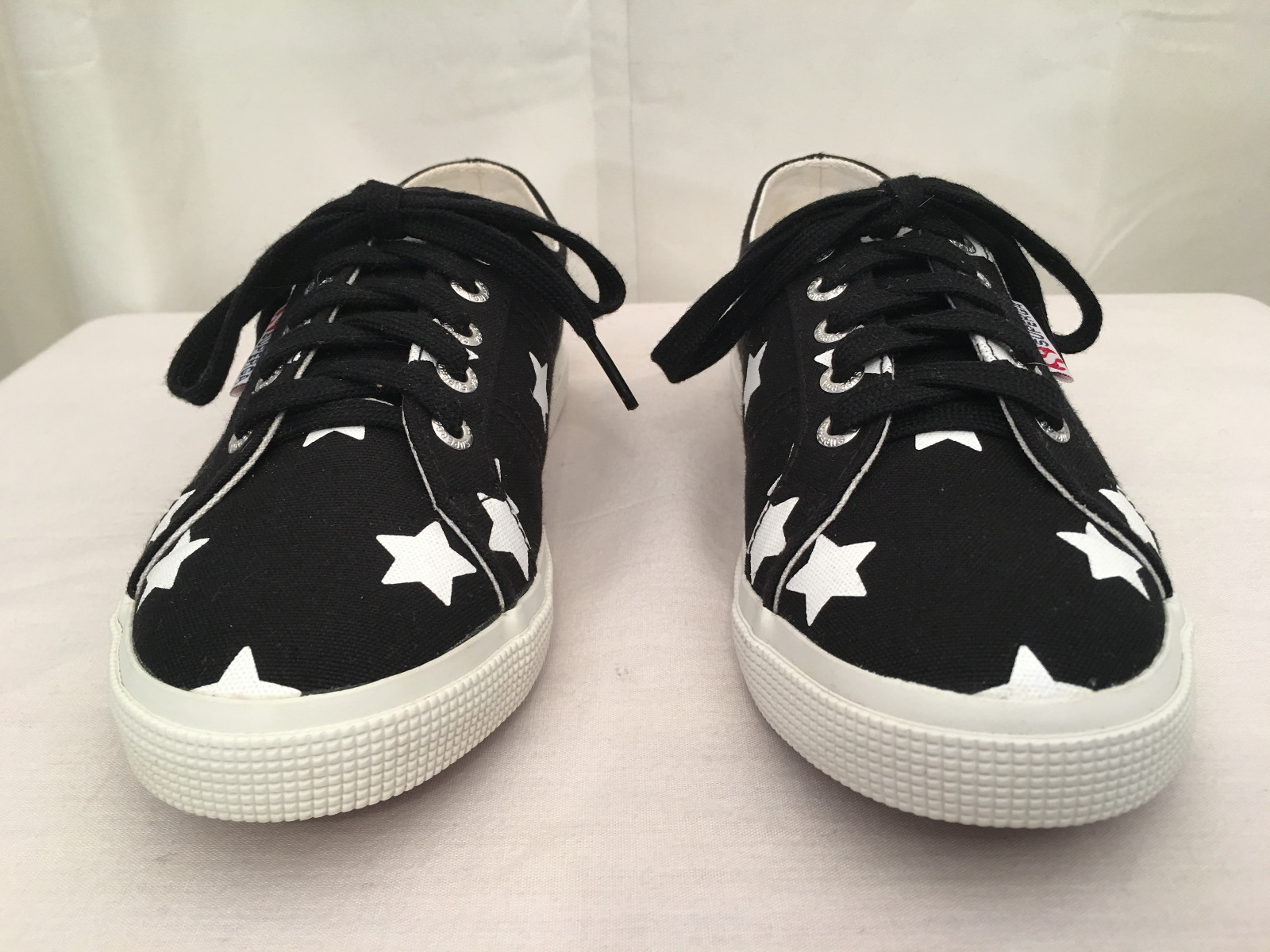 size 6 superga