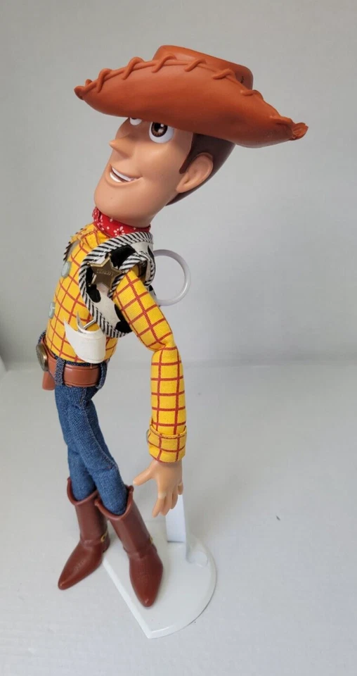 Colección Signature Toy Story Talking Woody y Jessie Tirar de Cuerda Usado Con Foto 4 de 4