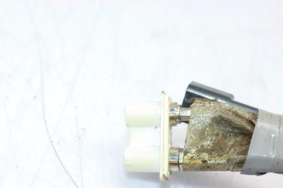 2003-2006 GMC SIERRA SILVERADO WIRE HARNESS WIRING Y8427 - Image 4 of 4