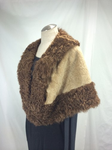 PRETTY-BEIGE-SHEAR-BABY-LAMB-FUR-LADY-CAPE-TRIM-W-BROWN-CASHMERE-WOOL-FREE-SHIPP - Picture 3 of 9