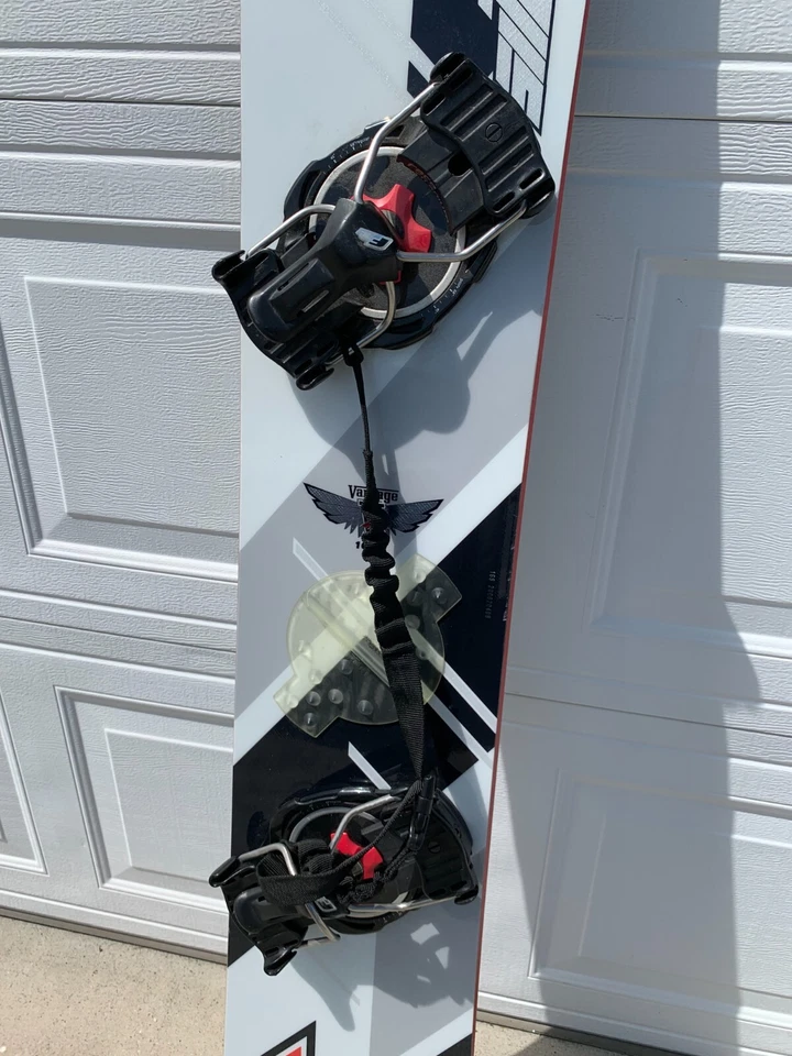 F2 Silverpfeil Vantage 169 cm Carv Board Snowboard con fijaciones F2 Race Titanium Foto 4 de 4