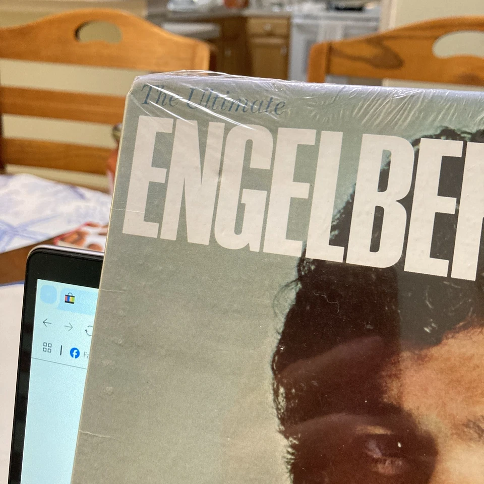 engelbert humperdinck-the ultimate-sealed lp fr1977-on epic mint - Image 2 of 4