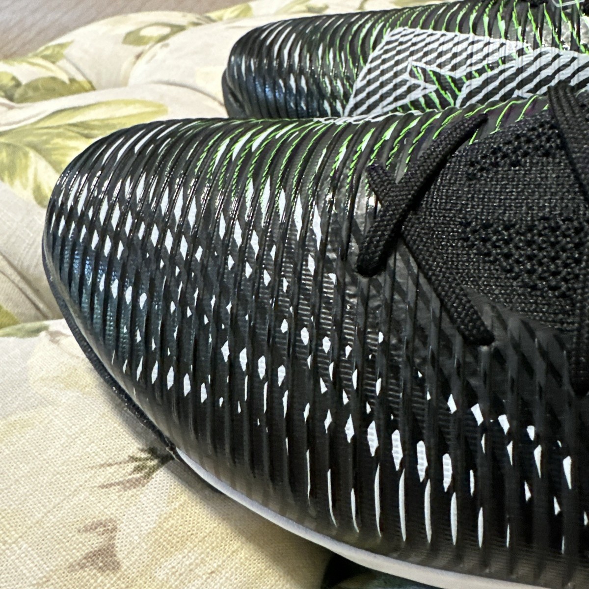 Puma Future 8 Match Indoor Soccer Cleats Cool Black Green Mens