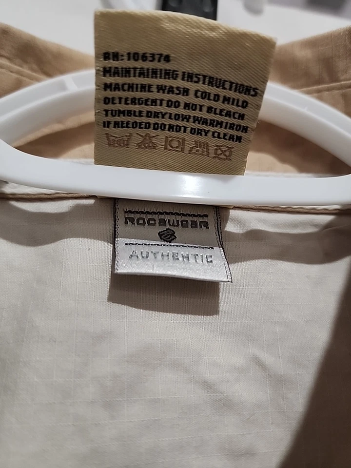 Camisa grande de manga corta State Property By ROCA WEAR para hombre beige/bronceado con botones Foto 4 de 4