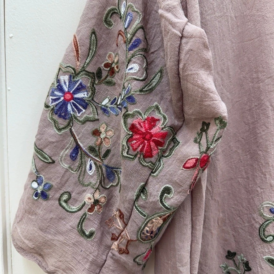 Plumero Kimono Moca Floral Bordado Talla Única Boho Festival Artístico Romántico Foto 3 de 4