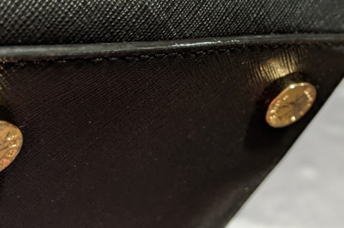 Borsa a tracolla grande Michael Kors Saffiano pelle Ciara nera usata in ottime condizioni - Foto 13 di 13