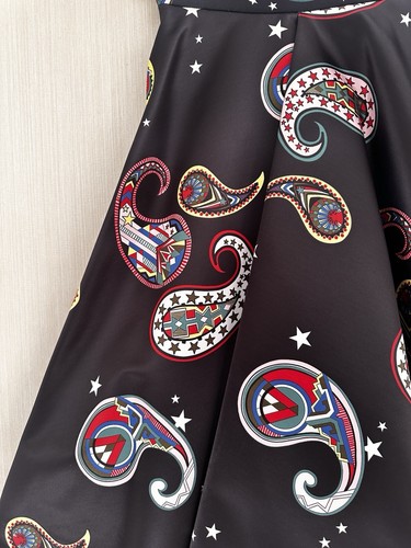 MSGM Black Flare Knee Length Skirt Black Paisley Pattern Size UK 8 NEW £315 - Picture 3 of 15