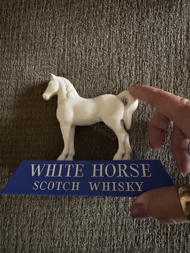 White Horse Scotch Whiskey Advertising Figurine Vintage Hard Plastic - Picture 3 of 9