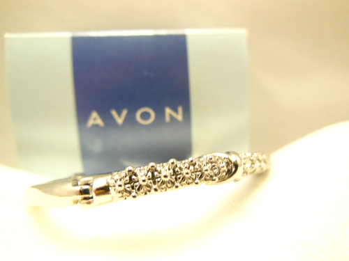 NEU IN BOX NEU IM KARTON 2002 AVON SILBER GROSSER PAVE ARMREIF ARMBAND UNBENUTZT! - Bild 3 von 9
