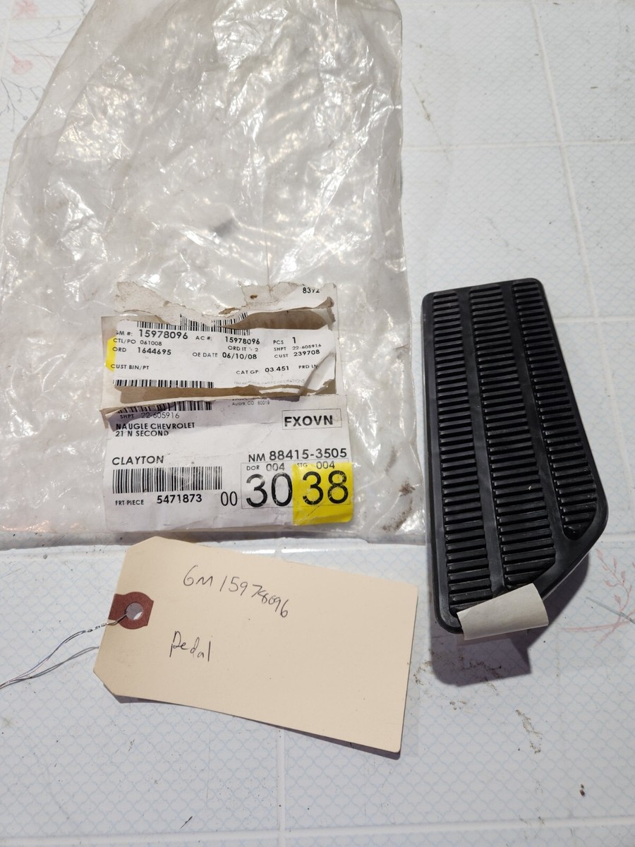 85-94 Chevy Blazer GMC Jimmy Accelerator Gas Pedal Pad – OEM GM 15978096 – Direct Fit