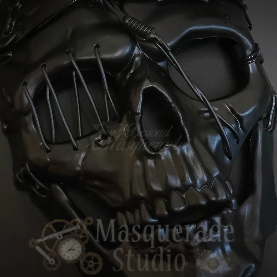 Men's Steampunk Full Face Skull Halloween Costume Masquerade Mask [Black] - Image 4 of 4