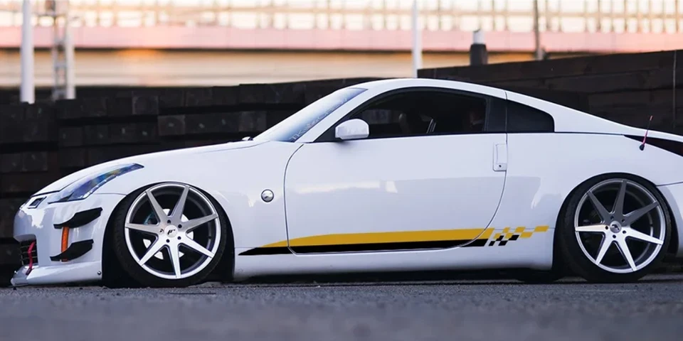 2 PCS Car Door Sticker For Nissan 350Z 370Z Fairlady Z33 Z34 Side Stripe Decals — 第 2/4 张图片