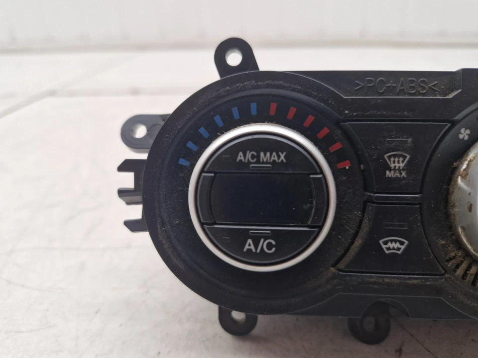 Ford Ranger MK3 A/C Heater Climate Control Module AB39-18C612-AG 2011-2015 - Image 4 of 4