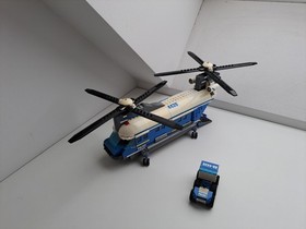 LEGO CITY Heavy-Lift Helicopter 4439, 100% Complete with BA