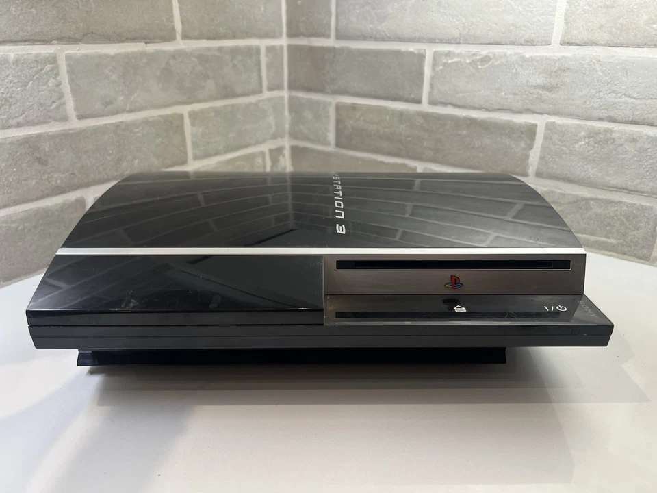 Sony PS3 CECHL01 80GB Console - PS1 Backwards Compatible - 1 Controller Tested - Image 2 of 4