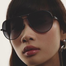 QUAY AUSTRALIA OPEN TAB Black Frame / Smoke Lens