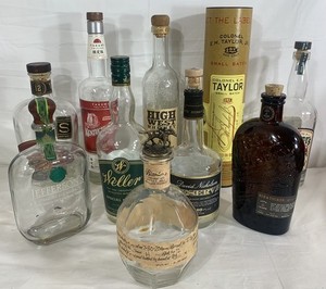 Collectible EMPTY Bourbon/Whiskey bottles! You PICK from the Drop-Down Menu!