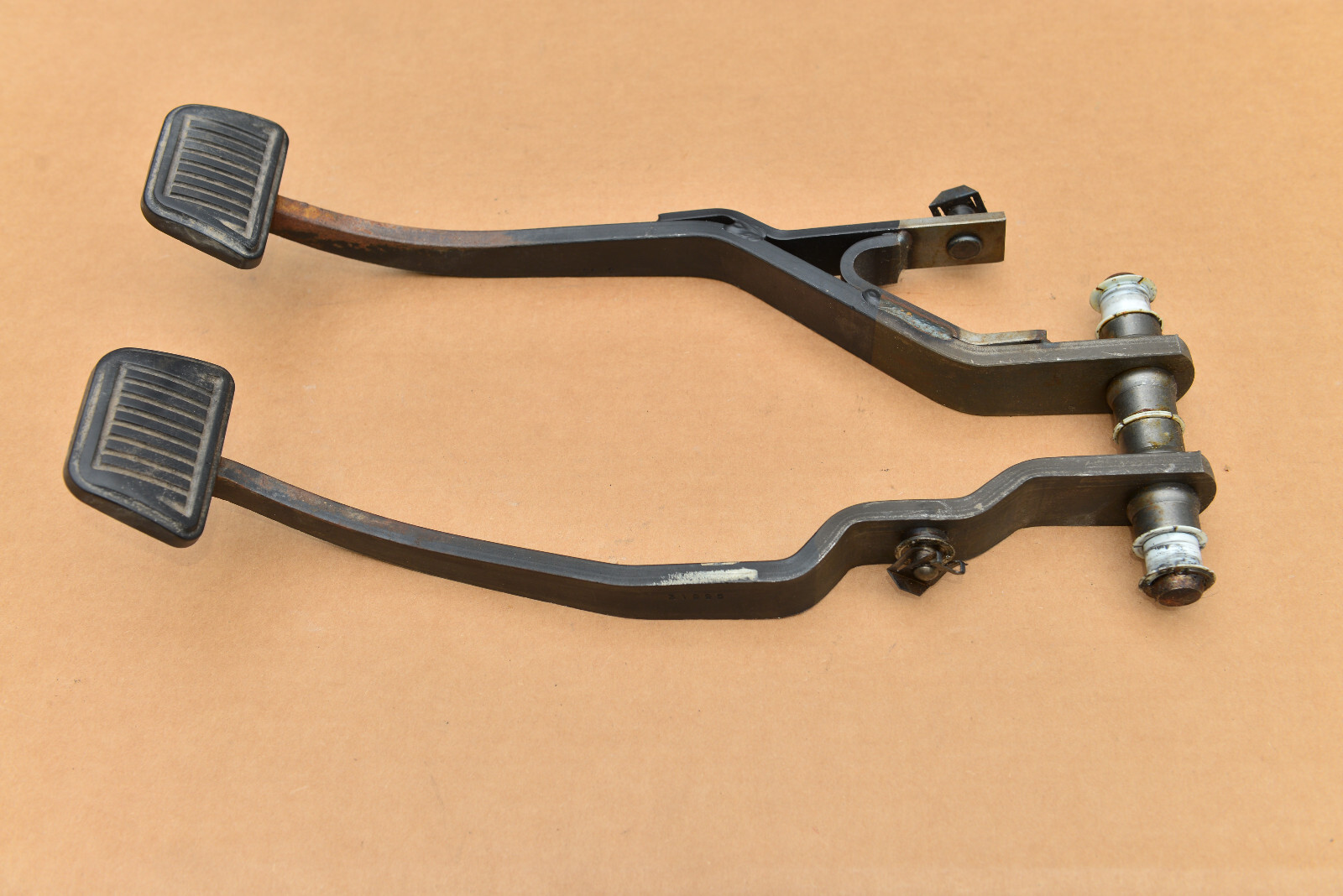 Dodge Ram 2nd gen pedals 9401 1500 2500 3500 NV4500 CLUTCH BRAKE