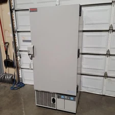 Thermo Fisher ULT1340-5-D40 Ultra Low Temperature Upright Freezer 13.4CuFt 208V