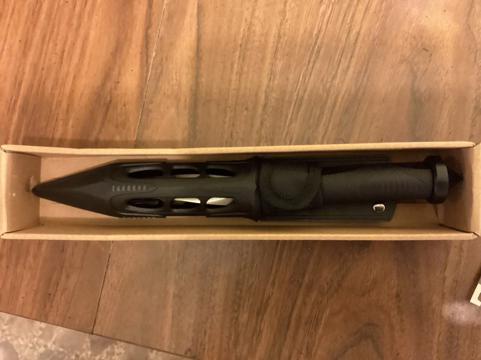 Cuchillo de bota ciclónico M48 Foto 2 de 3