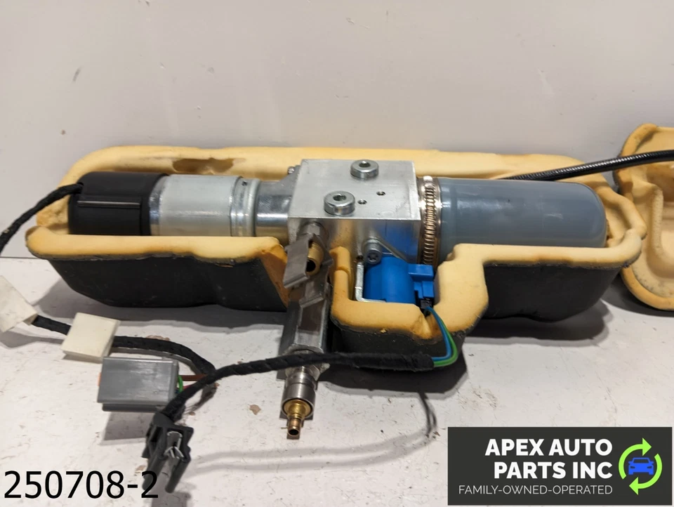 OEM 2010-2013 VOLVO XC60 PUERTA TRASERA TAPA MALETERO MOTOR HIDRÁULICO BOMBA ELEVACIÓN CILINDRO Foto 4 de 4