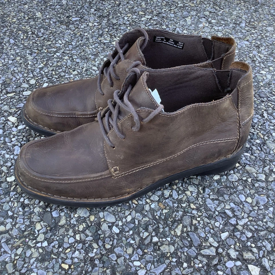 Clarks Bendables Nikki Women's 9W Brown Suede Lace Up Chukka Ankle Boots - Image 2 of 4