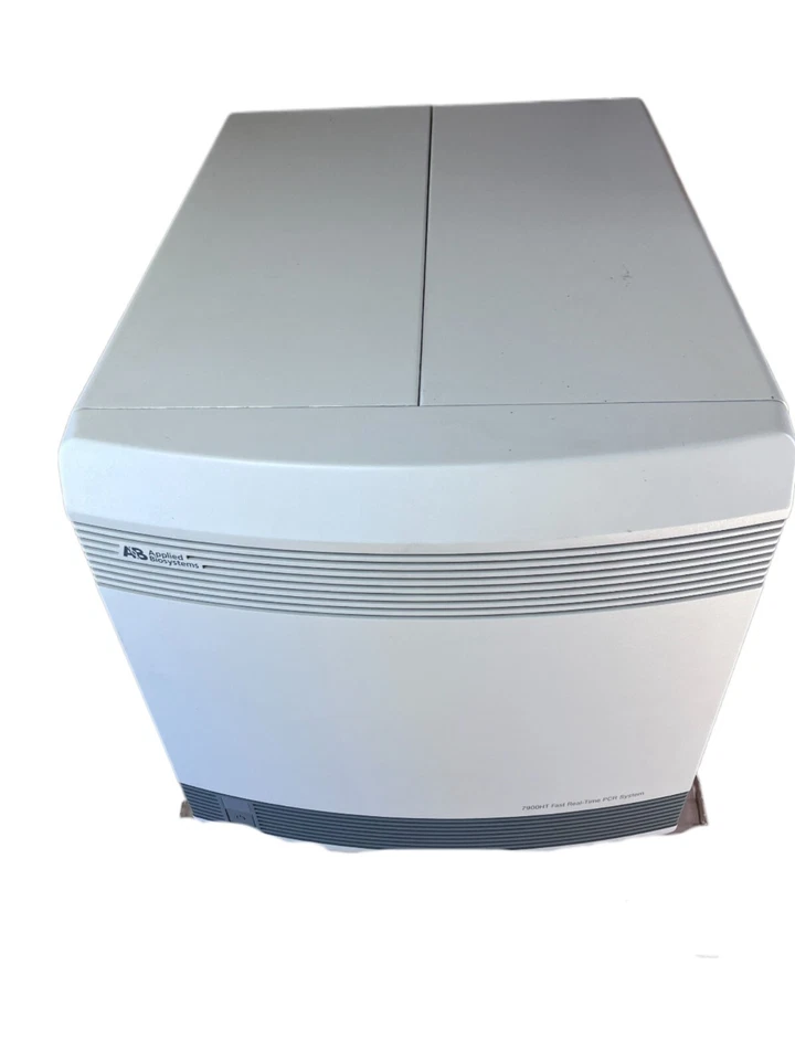 Sistema PCR rápido en tiempo real Applied BioSystems 7900HT con computadora de control Foto 3 de 4