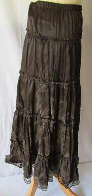 Dunkelbrauner Gypsy Rock lang wadenlang bescheiden LDS P9