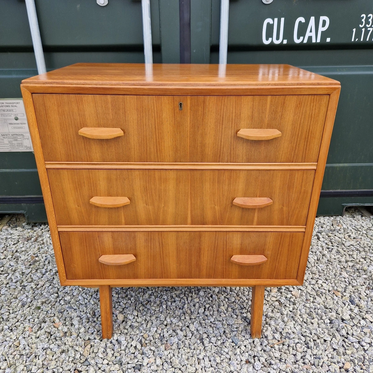 Mid century chest of drawers deals vintage