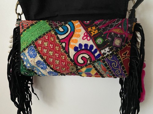HANDMADE BOHO HIPPIE BAG WITH VINTAGE ARTISAN HAND EMBROIDERY & BEADS WORK - Picture 16 of 24
