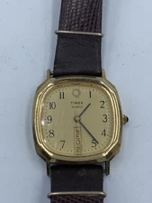 Vintage Timex Quartz M Cell 