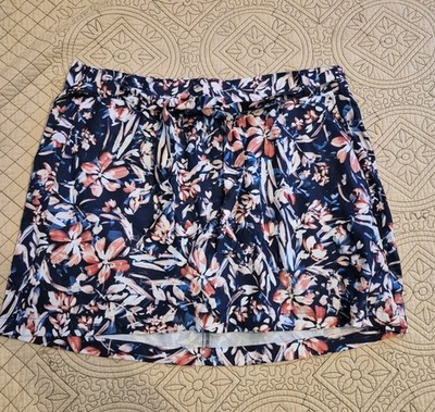 St. John's Bay Active Women's 1X Skort Belt Tie Navy Floral