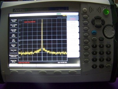 One Anritsu MT8222A w/10 Opt. with new smart battery.12V 5A charger fully tested