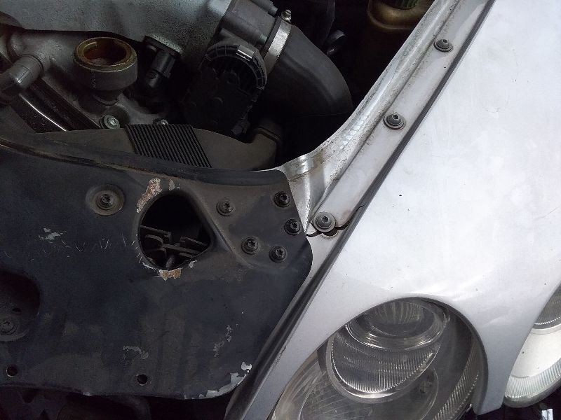 2005 Bentley Continental GT Coupe left front brake caliper
