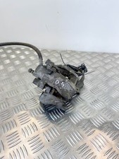 Etrier de frein Mercedes 230