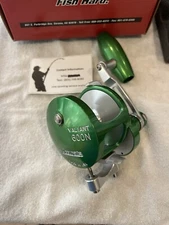 Accurate BV2 600NL Lefty - SPJ Knob 2-Speed (Custom Color) Green/Silver