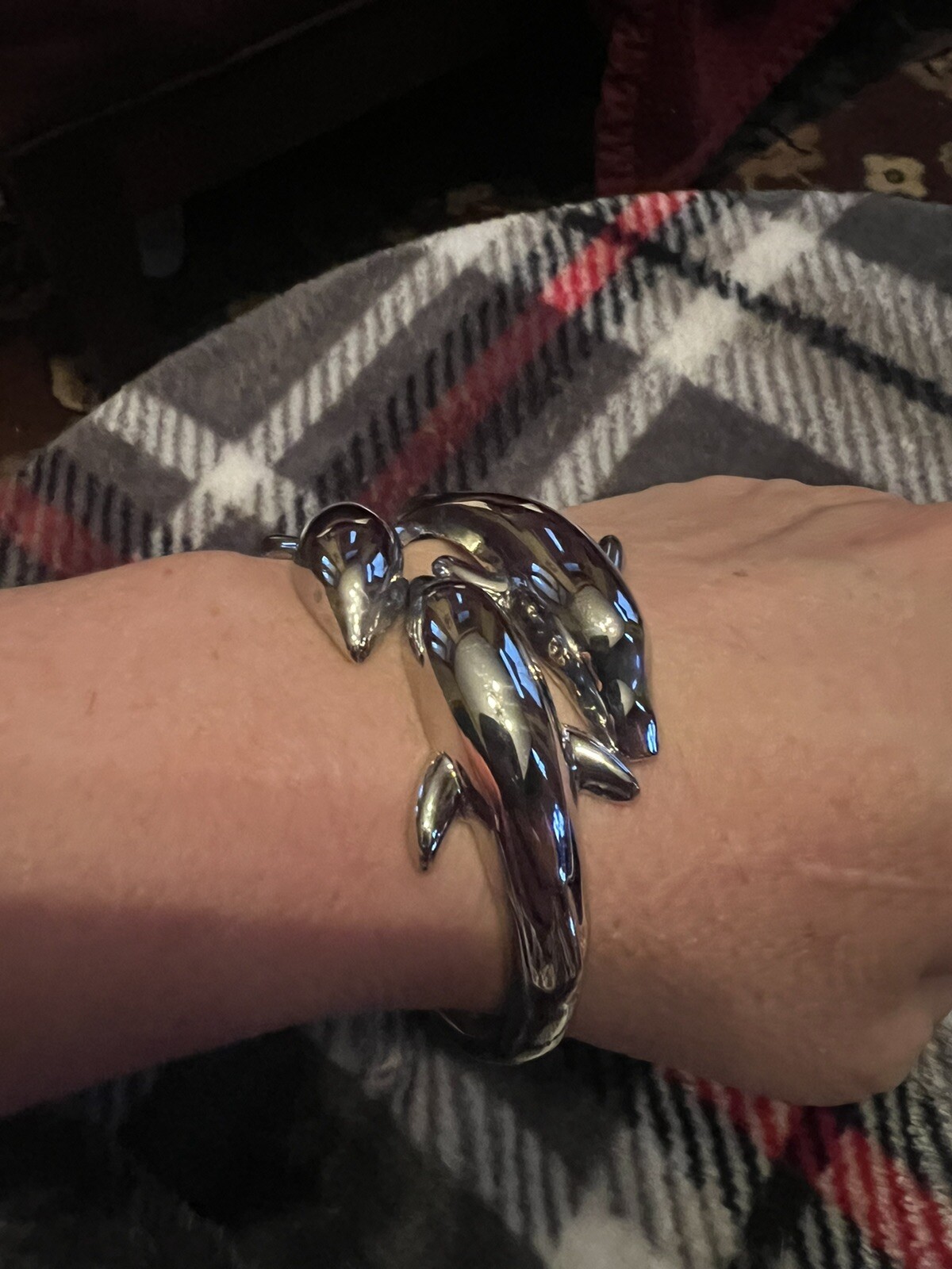 Three Leaping Figural Dolphins Hinged Silver Tone… - image 6