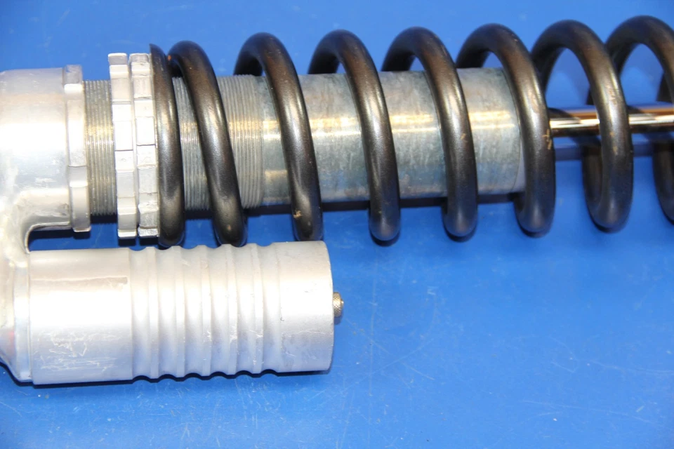 08-10 Husqvarna 450SMR SM450R 2008 amortiguador trasero suspensión amortiguador de resorte Foto 3 de 4