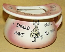 HALF ASH FRIENDS ASHTRAY NOVELTY SHOULD DANCED ALL NIGHT LONG JAPAN PINK VINTGE*