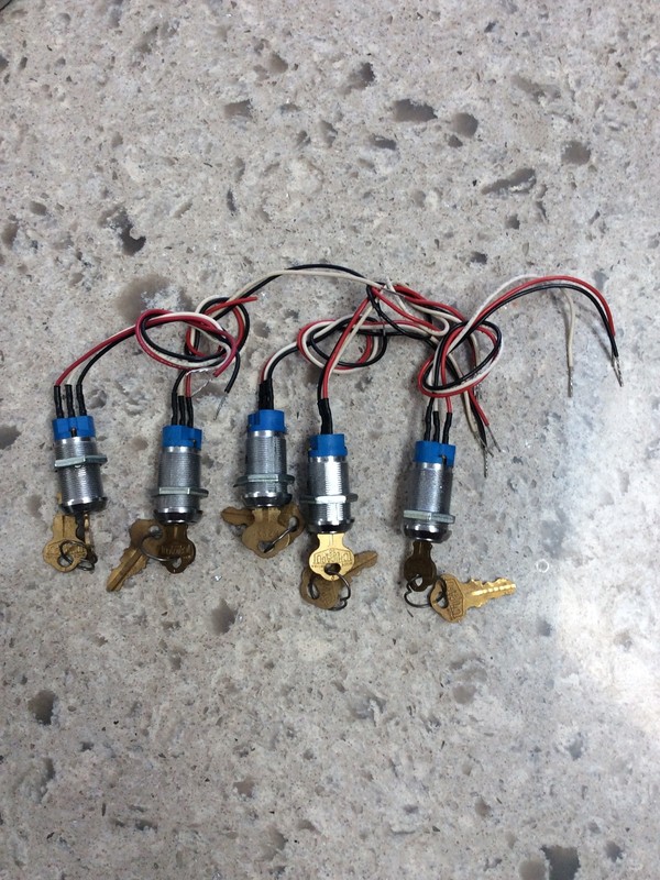 Key Switches Lot Of 5