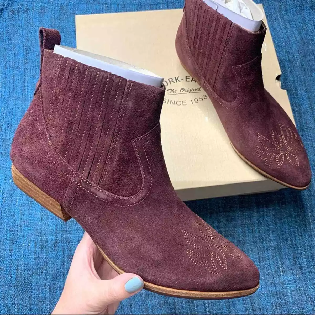 Burgundy booties hotsell boots